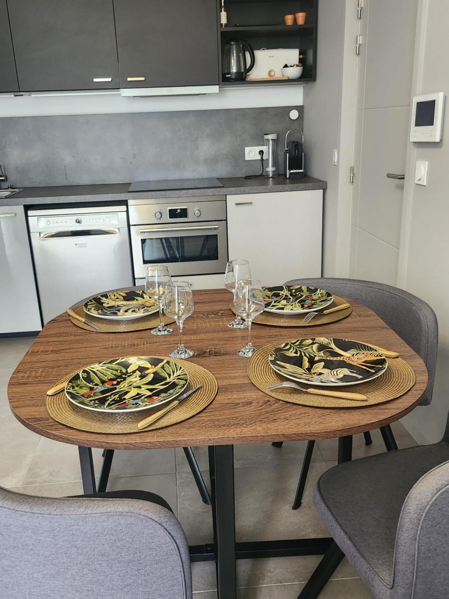 Appartement T2 Centre Rodez La Lutz ภายนอก รูปภาพ